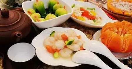 生完寶寶后胸會變小嗎 產后如何護理胸部