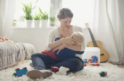 生完寶寶后胸會變小嗎 產后如何護理胸部