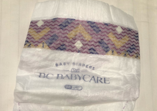 babycare紙尿褲好用嗎 babycare皇室弱酸紙尿褲使用測評