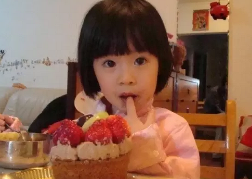 兩歲多的小孩可以吃打蟲藥嗎  怎么樣能判斷寶寶要不要打蟲