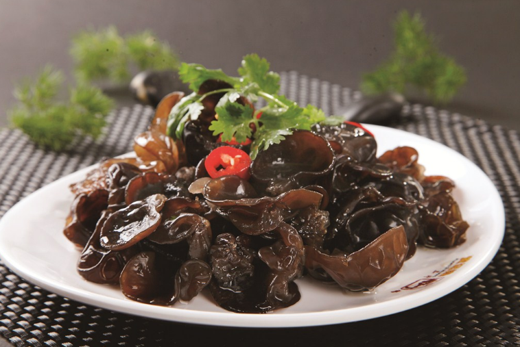 孩子吃涼拌木耳食物中毒是怎么回事 涼拌木耳吃了會中毒嗎 孩子吃涼拌木耳食物中毒是怎么回事 涼拌木耳吃了會中毒嗎