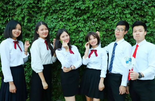 畢業(yè)照朋友圈配什么文字 畢業(yè)了心情說說