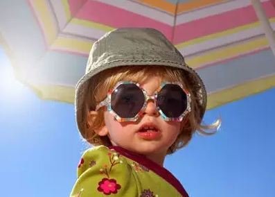 寶寶外出背帶和腰凳那個更好 寶寶外出工具怎么選擇 寶寶外出背帶和腰凳那個更好 寶寶外出工具怎么選擇