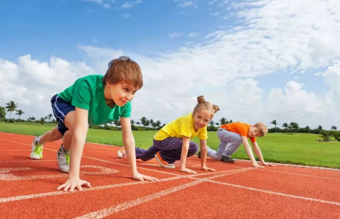 夏季孩子吃什么可以長(zhǎng)高 夏季長(zhǎng)高要點(diǎn)要注意這些 夏季孩子吃什么可以長(zhǎng)高 夏季長(zhǎng)高要點(diǎn)要注意這些