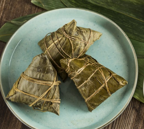 2019端午節吃粽子搞笑說說 端午節吃了粽子開心句子