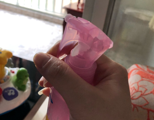 vape粉色驅(qū)蚊水怎么樣 寶寶用vape粉色驅(qū)蚊水好用嗎 vape粉色驅(qū)蚊水怎么樣 寶寶用vape粉色驅(qū)蚊水好用嗎