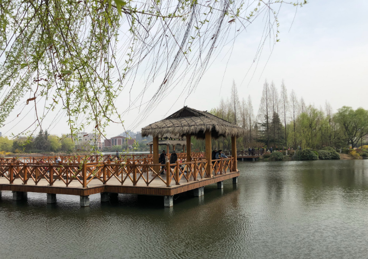 自己過兒童節的說說 祝小朋友兒童節快樂句子說說