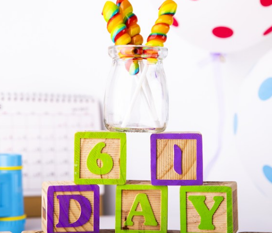 六一兒童節(jié)孩子上臺(tái)表演心情說說 兒童節(jié)匯演寶寶表演朋友圈句子