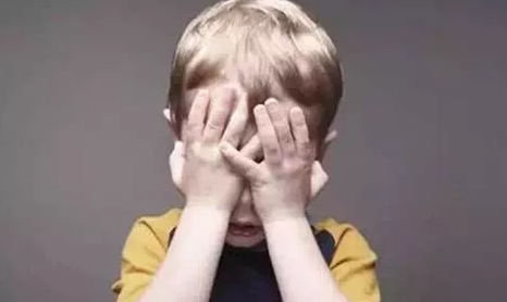 孩子不愛講話是自閉癥嗎 孩子不愛說話是怎么回事