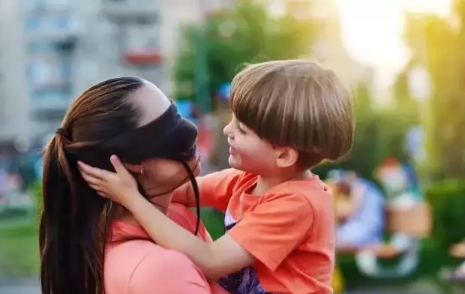 早教機(jī)有必要買(mǎi)嗎 早教機(jī)能教孩子哪些知識(shí)