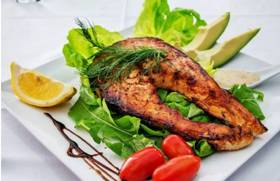 寶寶吃魚能變聰明嗎 寶寶吃魚要注意什么