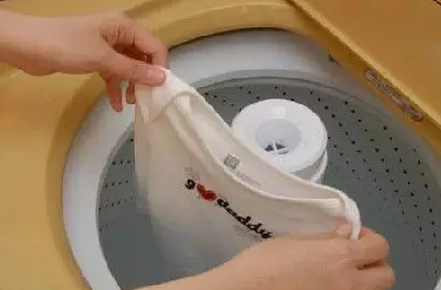 寶寶衣服清潔有講究 寶寶衣服清洗的正確打開方式 寶寶衣服清潔有講究 寶寶衣服清洗的正確打開方式