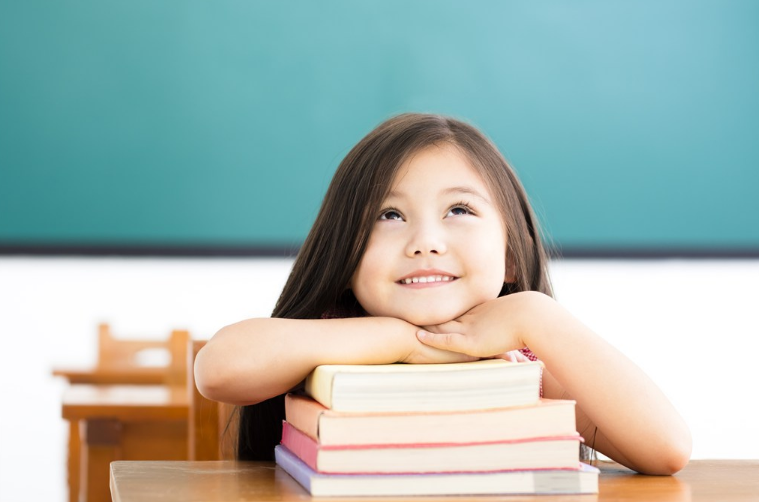 如何正確地表揚孩子 鼓勵孩子的正確姿勢