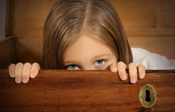 孩子自尊心脆弱怎么辦 孩子容易玻璃心怎么開導