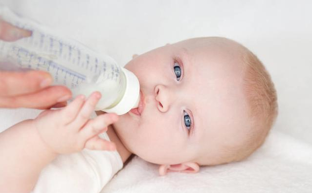 寶寶斷奶期腹瀉是怎么回事 寶寶斷奶期腹瀉怎么辦