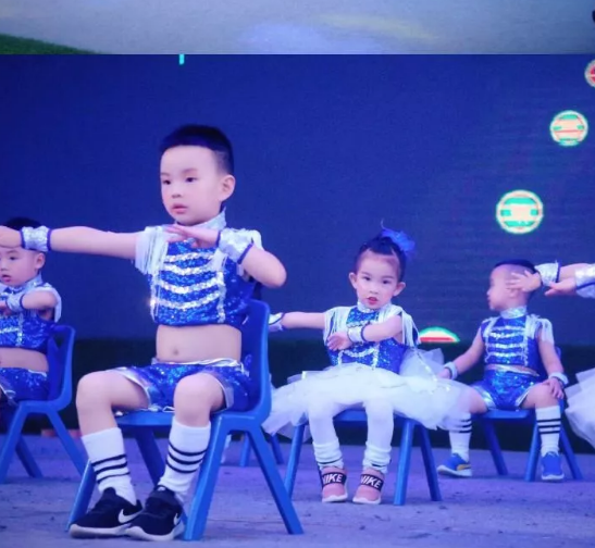 幼兒園父親節(jié)活動報(bào)道2019 幼兒園父親節(jié)活動簡報(bào) 幼兒園父親節(jié)活動報(bào)道2019 幼兒園父親節(jié)活動簡報(bào)