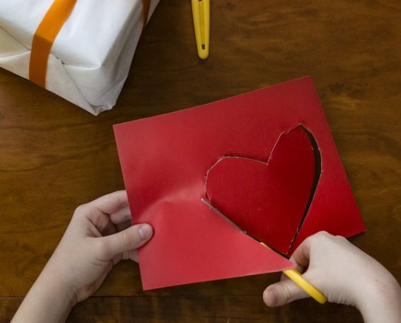 謝謝女兒父親節禮物的說說 感謝女兒父親節禮物的幸福說說