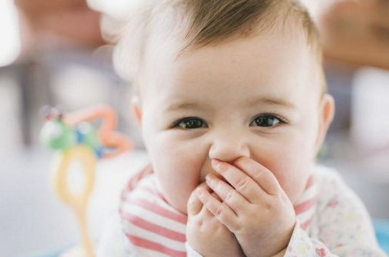 寶寶肚臍要不要清理呢 寶寶肚臍該怎么處理