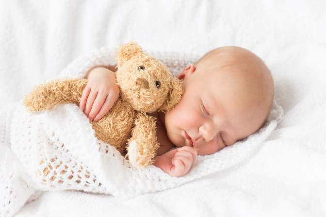 孩子為什么老是不睡覺 孩子睡得晚是什么原因