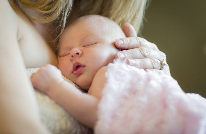 孩子為什么老是不睡覺 孩子睡得晚是什么原因