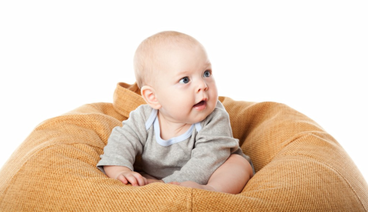 寶寶第一次喊媽媽發(fā)什么朋友圈好 寶寶第一次叫媽媽感慨句子