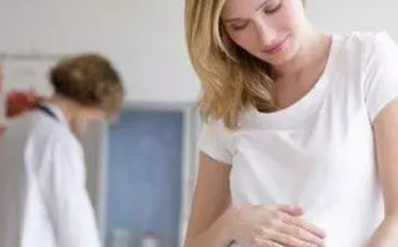 孕早期出血怎么看是不是流產 孕早期流產能用黃體酮保胎嗎