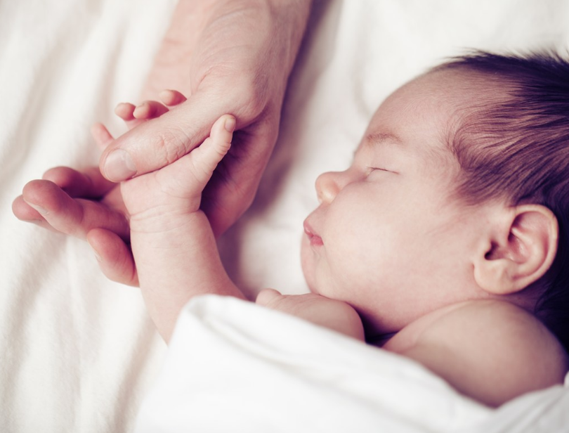 孩子睡覺打鼾是生病的表現嗎 為什么小寶寶睡覺會打鼾 孩子睡覺打鼾是生病的表現嗎 為什么小寶寶睡覺會打鼾