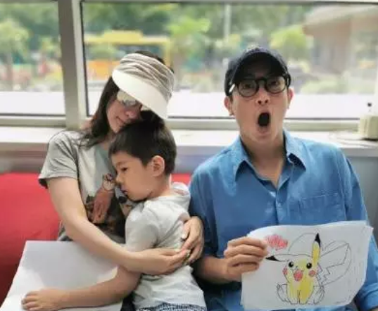 嗯哼幼兒園畢業很難過 幼兒園寶寶畢業心情是怎么樣的