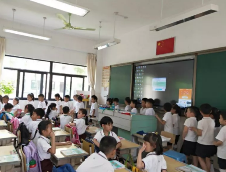 2019幼兒園畢業(yè)典禮活動(dòng)現(xiàn)場(chǎng)報(bào)道 幼兒園畢業(yè)典禮活動(dòng)新聞稿