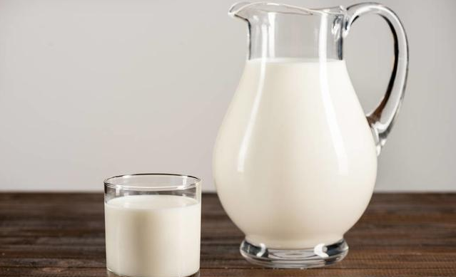 牛奶蛋白過敏的寶寶怎么喂養(yǎng) 寶寶牛奶蛋白過敏有什么表現(xiàn)