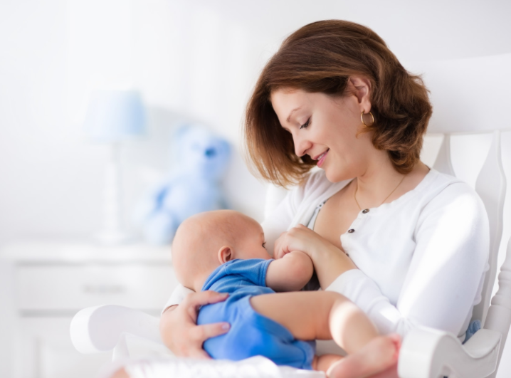 母乳喂養有助于早產兒大腦發育嗎 早產兒如何進行母乳喂養