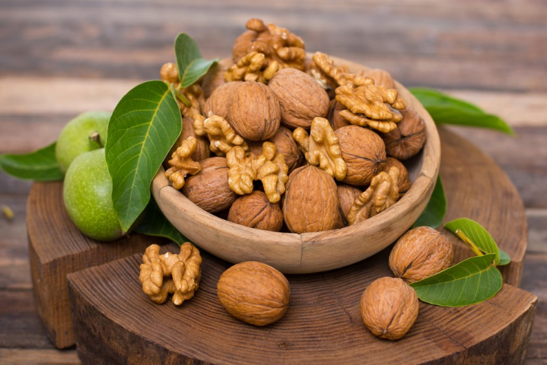 孩子吃核桃補(bǔ)腦嗎 孩子怎么吃核桃最好