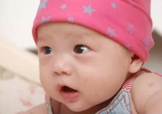 寶寶喜歡流口水是好還是壞 寶寶總是流口水是生病了嗎