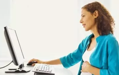 孕婦長時間看電視對胎兒有影響嗎 孕期看電視要注意什么