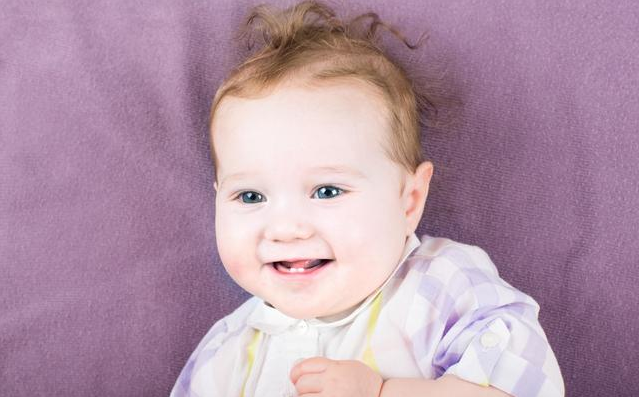 寶寶多大不出牙要重視 寶寶遲遲不出牙怎么回事