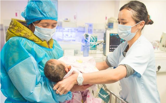 寶寶囟門閉合太晚好不好 寶寶囟門護理注意事項