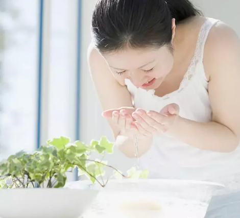 孕婦懷孕要怎么洗臉 孕婦洗臉要注意什么