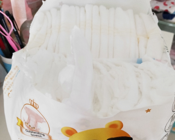 好奇和米兜熊紙尿褲哪個好 米兜熊紙尿褲對比測評