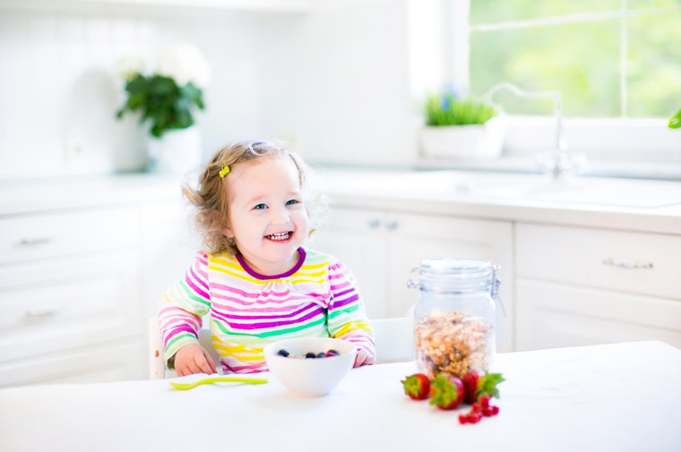 孩子中暑的癥狀是什么樣的 怎么知道孩子中暑了