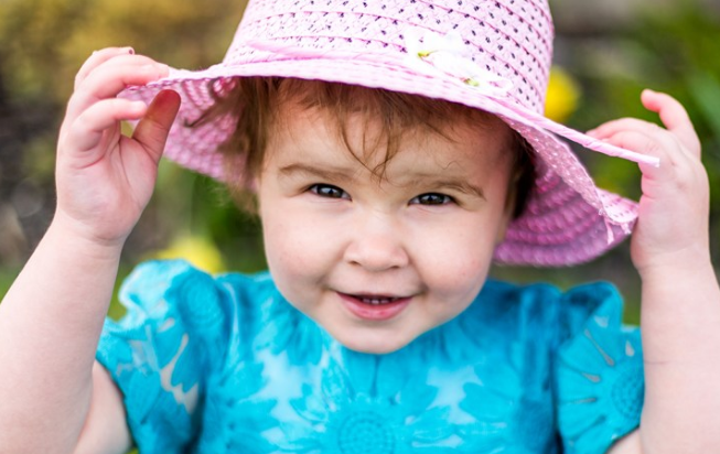 寶寶出生報喜朋友圈怎么發(fā) 寶寶出生卸貨成功心情感言