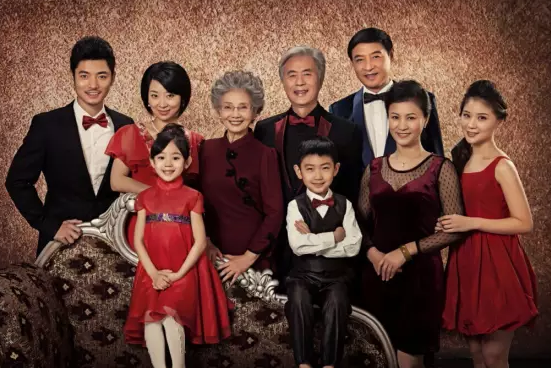 發(fā)全家福照片配一句話 一家人拍全家福快樂說說朋友圈 發(fā)全家福照片配一句話 一家人拍全家福快樂說說朋友圈