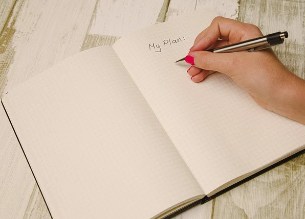 陪孩子寫作業(yè)抓狂發(fā)朋友圈句子 2019陪孩子寫作業(yè)的的感悟