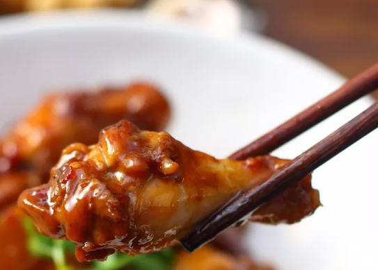 懷孕抽煙對寶寶有哪些危害 懷孕后準爸爸能吸煙嗎