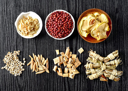 女性經期真的不能吃枸杞嗎 女性來月經為什么不能吃枸杞