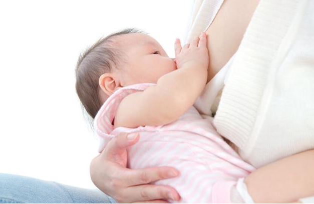 產后奶水少怎么追奶催奶 產后追奶的三步走 產后奶水少怎么追奶催奶 產后追奶的三步走