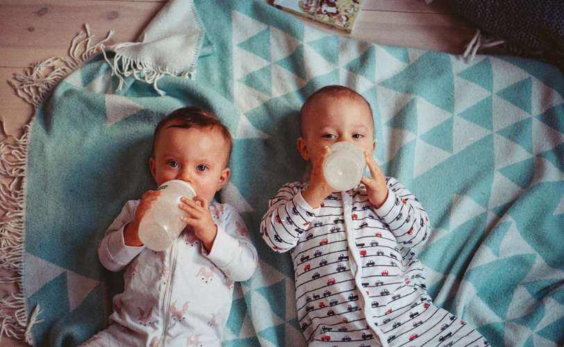 孩子有驚跳情況可以吃珍珠粉安神藥嗎 孩子驚跳反射會不會智力發育不正常 孩子有驚跳情況可以吃珍珠粉安神藥嗎 孩子驚跳反射會不會智力發育不正常