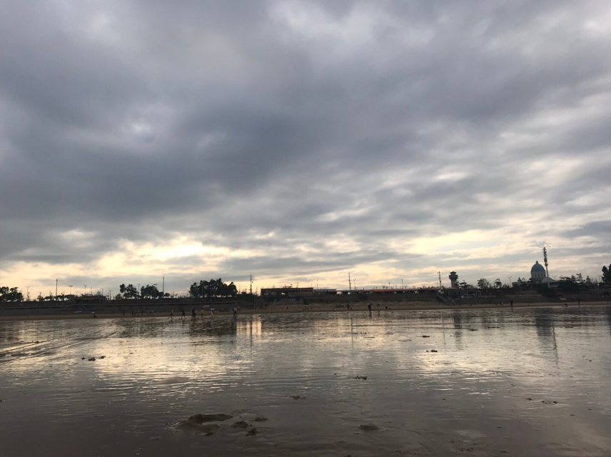 去海邊被曬黑說說 去海邊曬黑了心情感慨