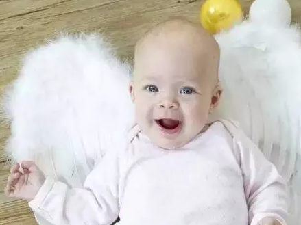 夏季給寶寶剃光頭能預(yù)防痱子嗎 小孩子長(zhǎng)痱子該怎么應(yīng)對(duì)