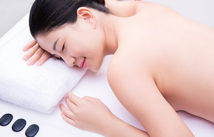 備孕期間拔火罐暖宮有用嗎 哪些人不能拔火罐 備孕期間拔火罐暖宮有用嗎 哪些人不能拔火罐