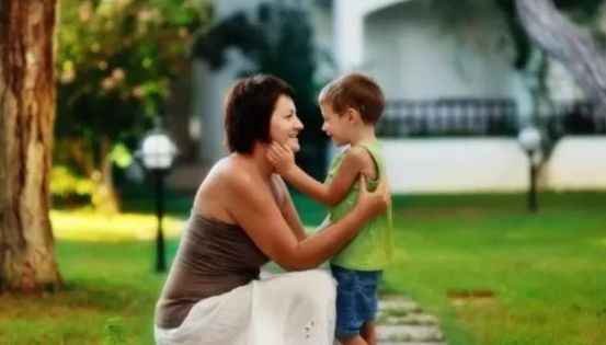 懷孕能吃土豆粉嗎 為什么孕婦要少吃酸辣粉 懷孕能吃土豆粉嗎 為什么孕婦要少吃酸辣粉